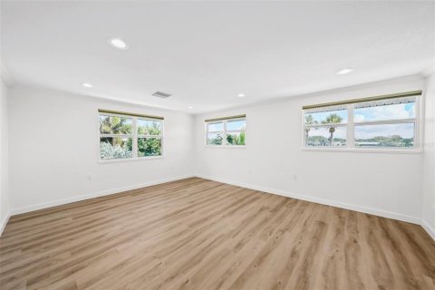 Copropriété à vendre à Indian Shores, Floride: 2 chambres, 96.62 m2 № 1376249 - photo 11