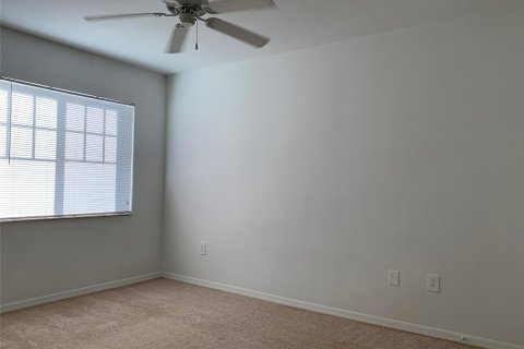 Condo in West Palm Beach, Florida, 1 bedroom  № 1061150 - photo 5