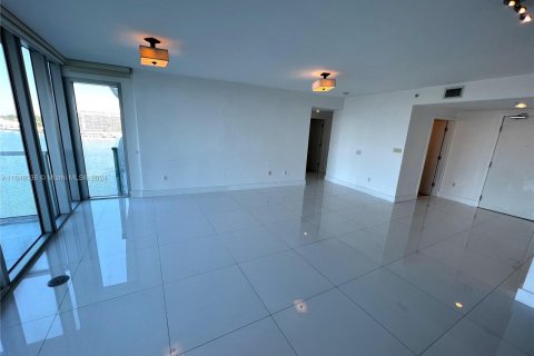 Condominio en venta en Miami Beach, Florida, 3 dormitorios, 121.14 m2 № 1331272 - foto 3