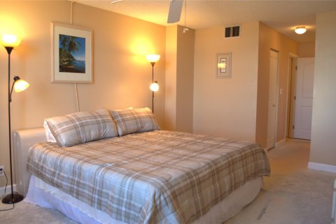 Condo in Hollywood, Florida, 1 bedroom  № 1031425 - photo 16