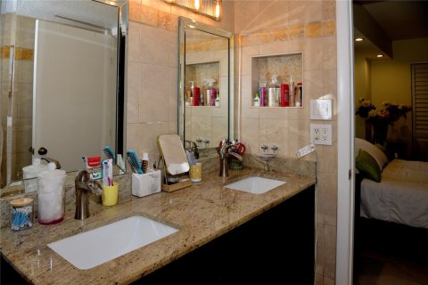 Condominio en venta en Pompano Beach, Florida, 2 dormitorios, 117.06 m2 № 1163292 - foto 22