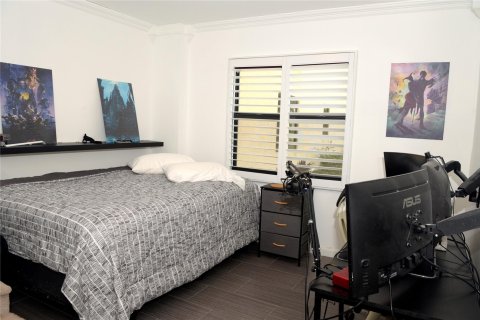 Condominio en venta en Pompano Beach, Florida, 2 dormitorios, 117.06 m2 № 1163292 - foto 21