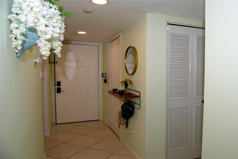 Condominio en venta en Pompano Beach, Florida, 2 dormitorios, 117.06 m2 № 1163292 - foto 17