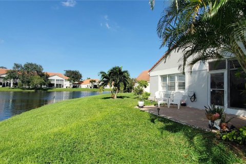 Villa ou maison à vendre à Delray Beach, Floride: 2 chambres, 150.87 m2 № 1390071 - photo 17