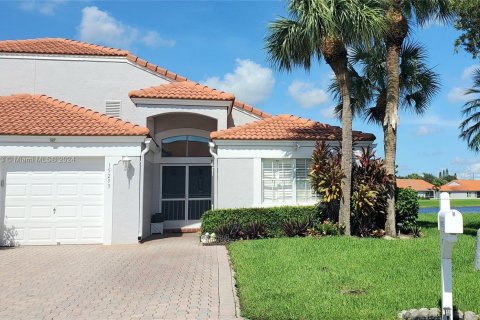 Villa ou maison à vendre à Delray Beach, Floride: 2 chambres, 150.87 m2 № 1390071 - photo 1