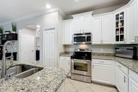 Townhouse in Orlando, Florida 3 bedrooms, 172.98 sq.m. № 1387281 - photo 16