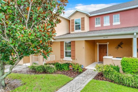 Townhouse in Orlando, Florida 3 bedrooms, 172.98 sq.m. № 1387281 - photo 1