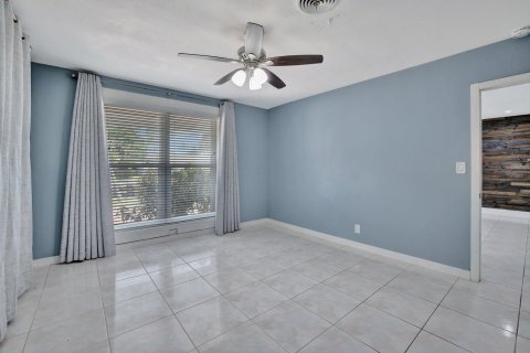 House in Fort Lauderdale, Florida 3 bedrooms, 140.1 sq.m. № 1171378 - photo 22