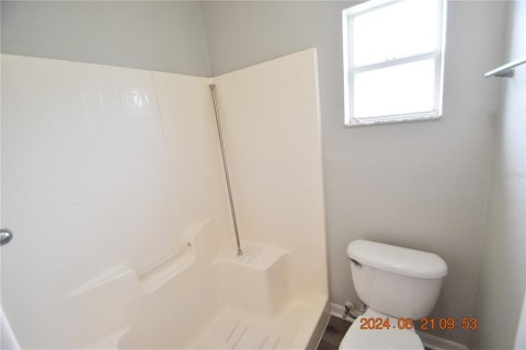 House in Lakeland, Florida 3 bedrooms, 105.63 sq.m. № 1342555 - photo 13