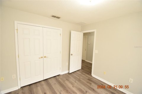 House in Lakeland, Florida 3 bedrooms, 105.63 sq.m. № 1342555 - photo 18