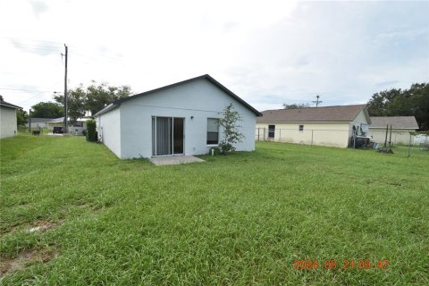 House in Lakeland, Florida 3 bedrooms, 105.63 sq.m. № 1342555 - photo 23