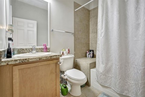 Adosado en venta en Pembroke Pines, Florida, 3 dormitorios, 154.22 m2 № 1237281 - foto 20