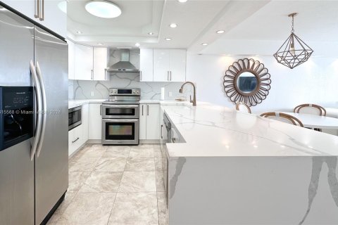 Copropriété à vendre à Miami Beach, Floride: 1 chambre, 76.55 m2 № 1237280 - photo 3