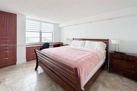 Copropriété à vendre à Miami Beach, Floride: 1 chambre, 76.55 m2 № 1237280 - photo 8