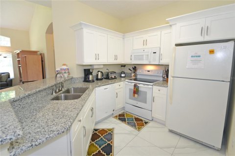 Townhouse in Kissimmee, Florida 4 bedrooms, 152.82 sq.m. № 1373844 - photo 5