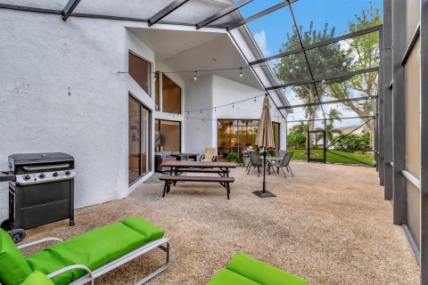 Casa en venta en Boynton Beach, Florida, 2 dormitorios, 246.19 m2 № 1065800 - foto 10
