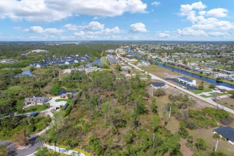 Terreno en venta en Englewood, Florida № 1053250 - foto 15