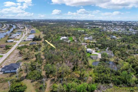 Terreno en venta en Englewood, Florida № 1053250 - foto 4