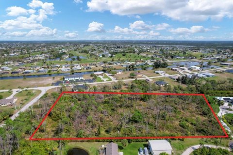 Terreno en venta en Englewood, Florida № 1053250 - foto 3