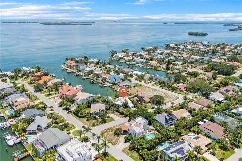 Terreno en venta en Tierra Verde, Florida № 1285576 - foto 3