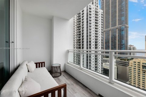 Condo in Miami, Florida, 1 bedroom  № 1381795 - photo 21