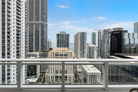 Condo in Miami, Florida, 1 bedroom  № 1381795 - photo 20