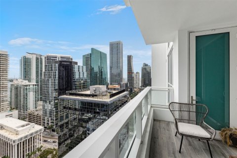 Condo in Miami, Florida, 1 bedroom  № 1381795 - photo 23