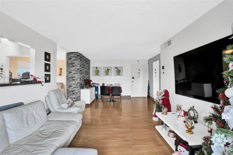 Condominio en venta en Miami Beach, Florida, 1 dormitorio, 63.17 m2 № 1223736 - foto 7