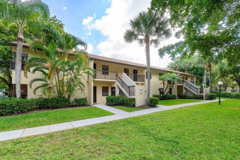 Condominio en venta en Coconut Creek, Florida, 2 dormitorios, 100.24 m2 № 1171283 - foto 1