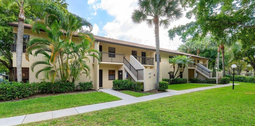 Condominio en Coconut Creek, Florida, 2 dormitorios  № 1171283