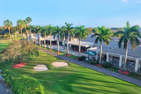 Copropriété à vendre à Coconut Creek, Floride: 2 chambres, 113.81 m2 № 1076780 - photo 9