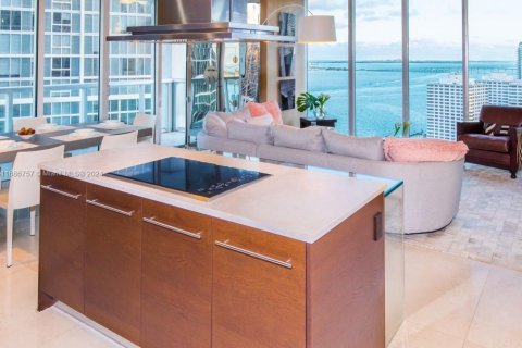 Condominio en venta en Miami, Florida, 2 dormitorios, 125.14 m2 № 1427233 - foto 2