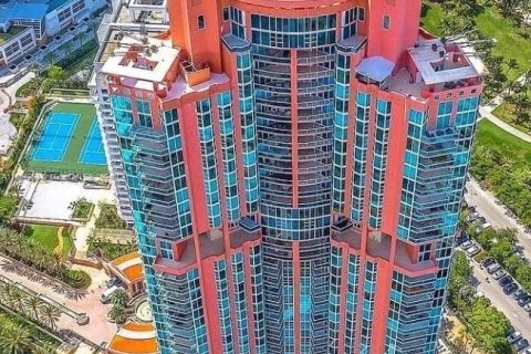 Condominio en venta en Miami Beach, Florida, 2 dormitorios, 189.52 m2 № 1419956 - foto 2