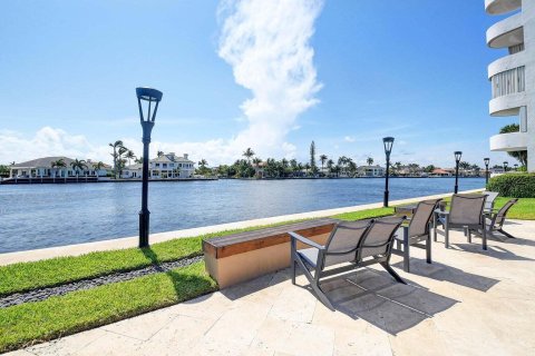 Condo in Delray Beach, Florida, 2 bedrooms  № 1035972 - photo 26