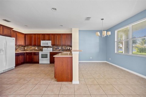 Villa ou maison à vendre à Punta Gorda, Floride: 5 chambres, 289.76 m2 № 1353050 - photo 11