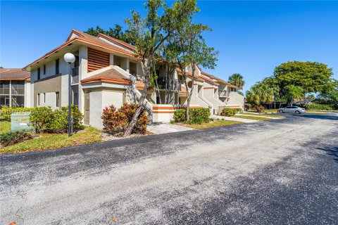 Condominio en venta en Margate, Florida, 2 dormitorios, 79.9 m2 № 1037428 - foto 8