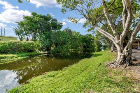 Copropriété à vendre à Lauderdale Lakes, Floride: 3 chambres, 88.91 m2 № 1171413 - photo 6