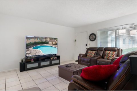 Condo in Lauderdale Lakes, Florida, 3 bedrooms  № 1171413 - photo 25