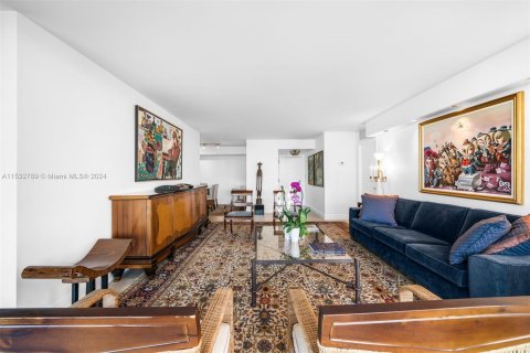 Copropriété à vendre à Miami, Floride: 2 chambres, 135.27 m2 № 1023733 - photo 3