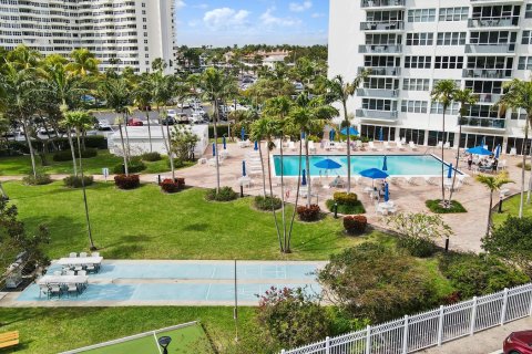 Condo in Fort Lauderdale, Florida, 3 bedrooms  № 1019893 - photo 25