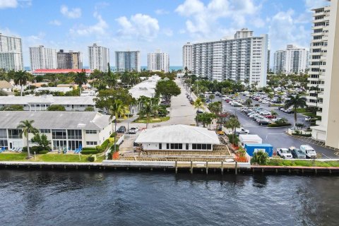 Condo in Fort Lauderdale, Florida, 3 bedrooms  № 1019893 - photo 26