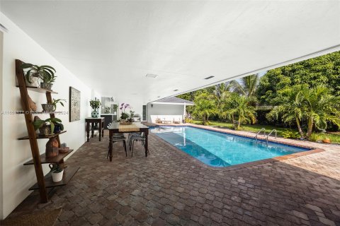 Villa ou maison à vendre à Palmetto Bay, Floride: 4 chambres, 196.12 m2 № 1348097 - photo 30