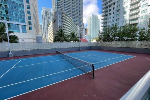 Condo in Miami, Florida, 1 bedroom  № 1348096 - photo 13