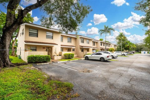 Townhouse in Coral Springs, Florida 3 bedrooms, 116.78 sq.m. № 1348058 - photo 21