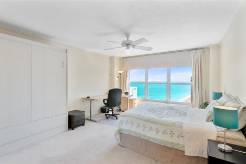 Copropriété à vendre à Fort Lauderdale, Floride: 2 chambres, 153.29 m2 № 1033692 - photo 6