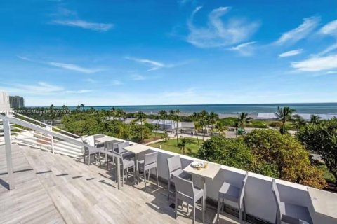 Copropriété à vendre à Miami Beach, Floride: 1 chambre, 41.25 m2 № 1396009 - photo 3