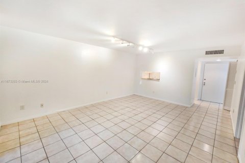 Copropriété à vendre à Miami, Floride: 1 chambre, 71.81 m2 № 1396062 - photo 8