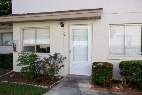 Condominio en venta en Clearwater, Florida, 2 dormitorios, 83.43 m2 № 1338903 - foto 2