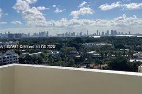 Condominio en venta en Miami Beach, Florida, 1 dormitorio, 55.74 m2 № 1033430 - foto 3