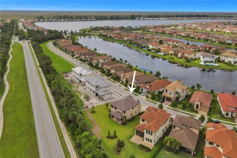 Casa en venta en Parkland, Florida, 5 dormitorios, 352.1 m2 № 1076776 - foto 7